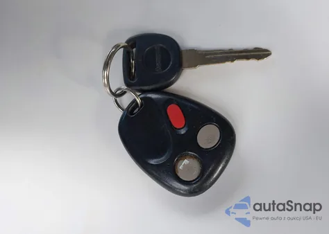 2004 Chevrolet Tahoe Lt из США, поврежденный, VIN 1GNEK13T84J238990